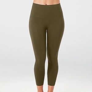 Spanx Olive Green Capri Leggings